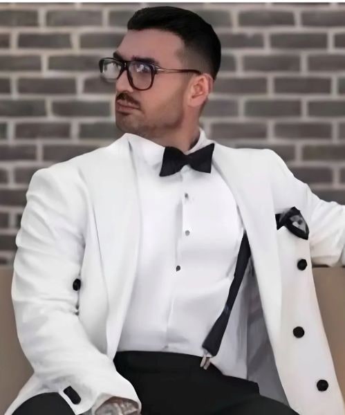 امیر مهری