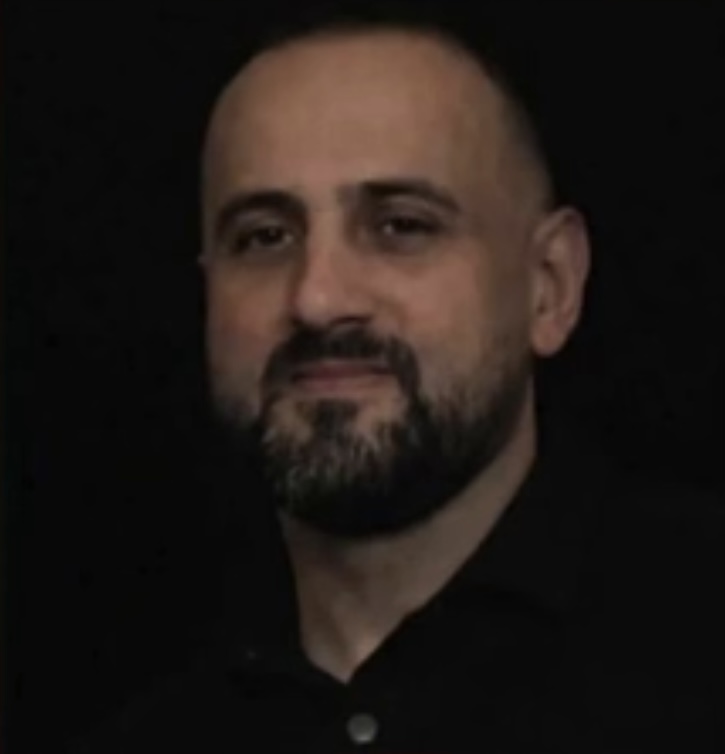 امین پیرو