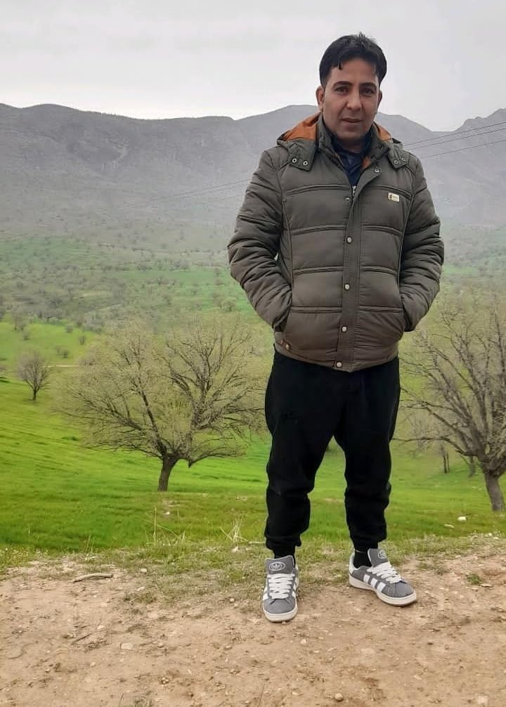 علی براتیان