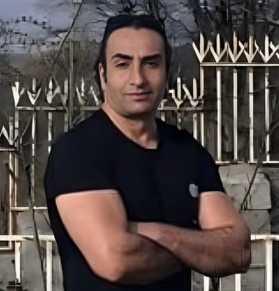 عباس خادم