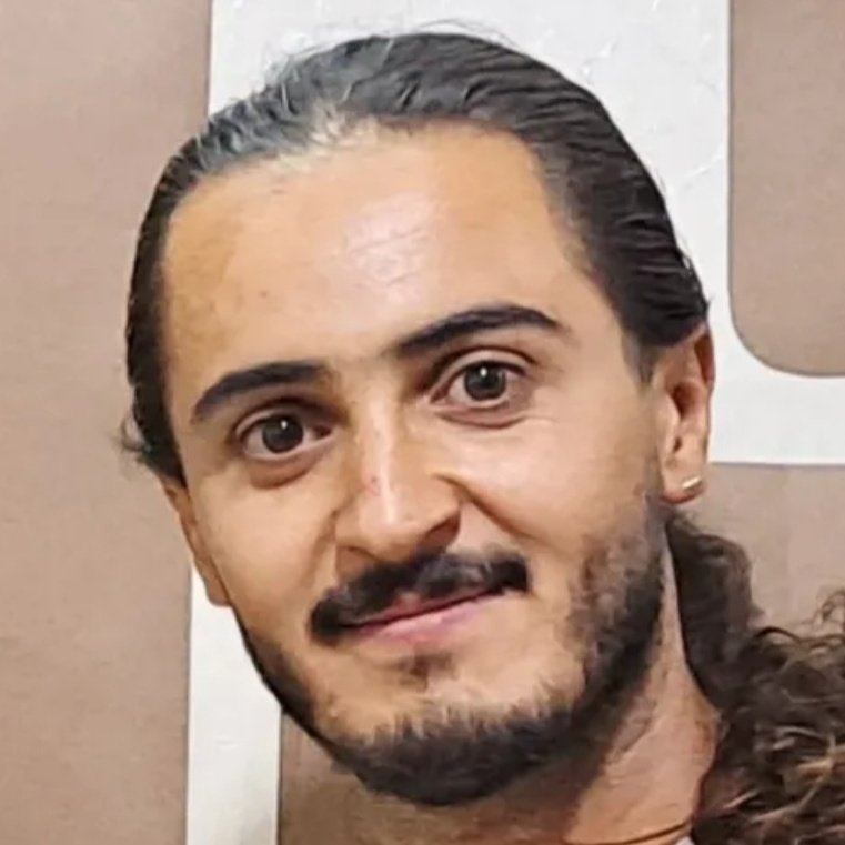 میلاد فلاحی
